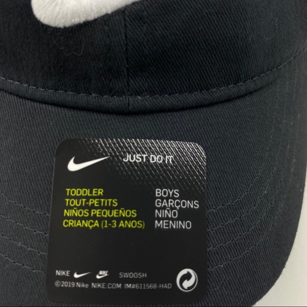 Nike hat - Picture 4 of 4